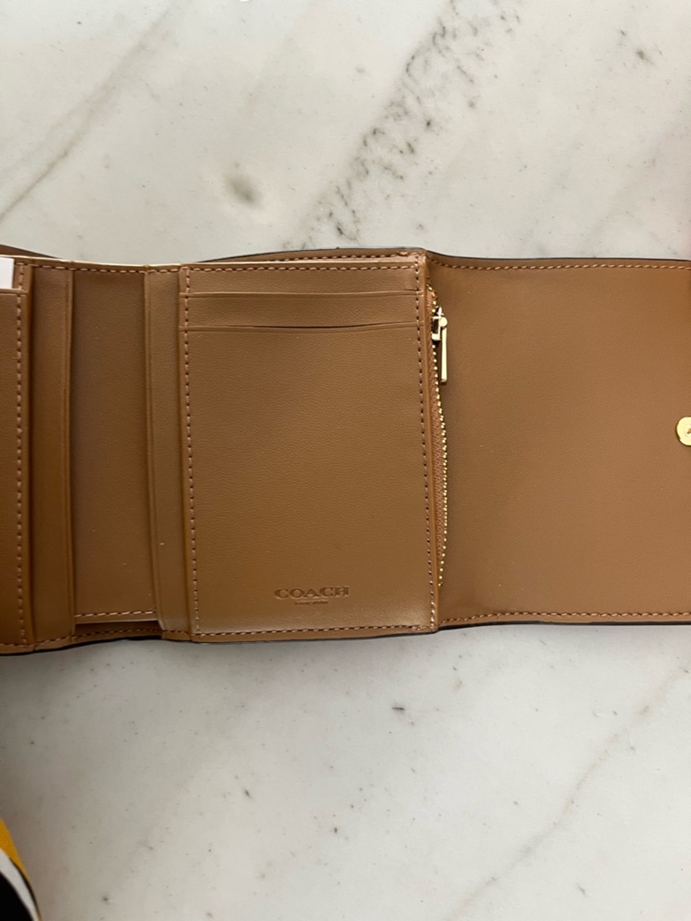 COACH Cream Floral Compact Trifold Wallet with Gold Logo - Picture 6 of 10